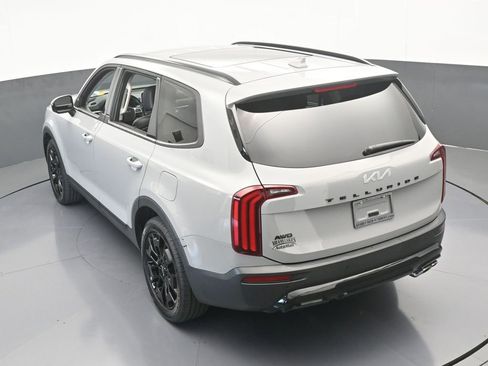 Used 2022 Kia Telluride SX w/ SX Prestige Package image 58