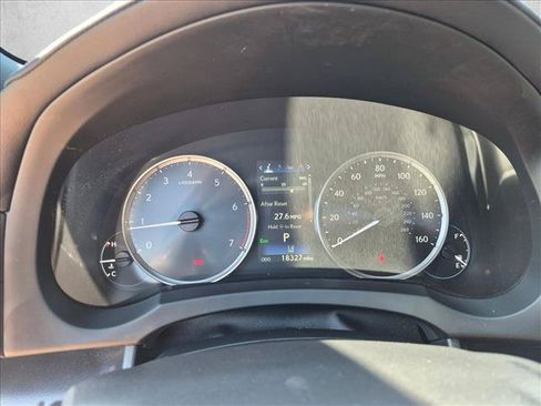 Used 2024 Lexus IS 300 w/ Comfort Package RWD image 11