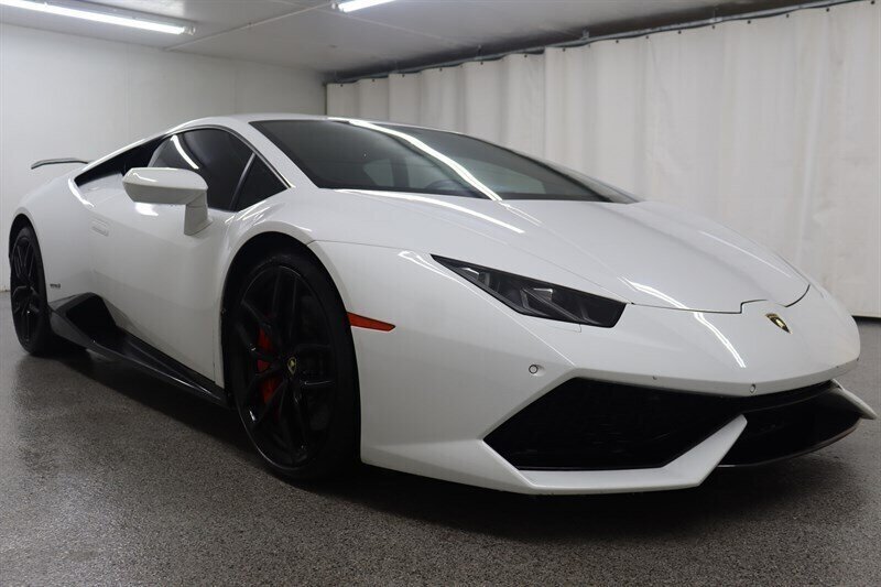 Used 2015 Lamborghini Huracan LP 610-4 AWD/4WD image 1