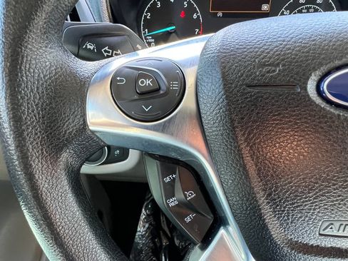 Used 2022 Ford Transit Connect XLT FWD image 24