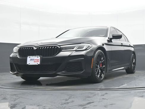 Used 2023 BMW 530i xDrive w/ M Sport Package image 25