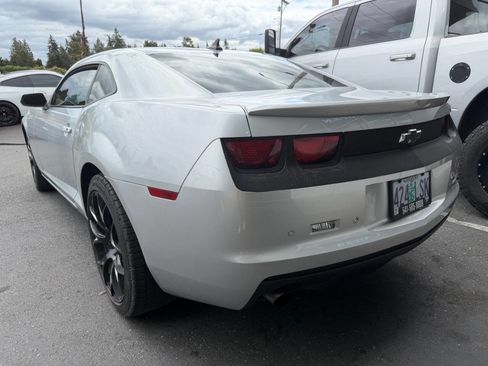 Used 2010 Chevrolet Camaro LT w/ RS Package RWD image 2