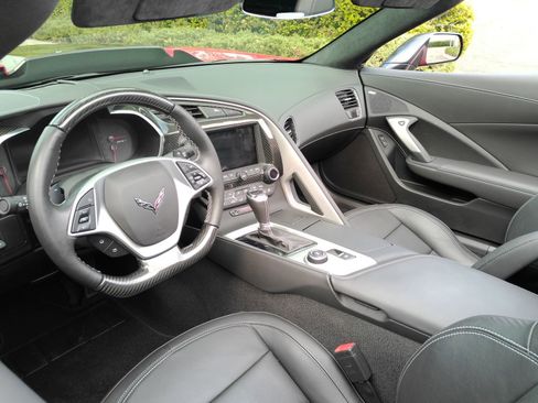 Certified 2019 Chevrolet Corvette ZR1 RWD image 15
