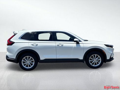 Used 2026 Honda CR-V EX image 7