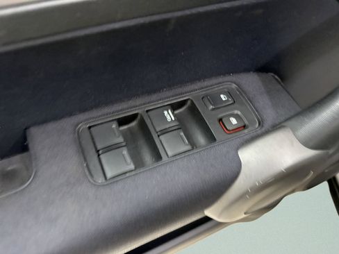 Used 2010 Honda CR-V LX image 21