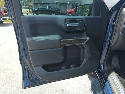 Used 2020 Chevrolet Silverado 1500 RST w/ All-Star Edition AWD/4WD image 17