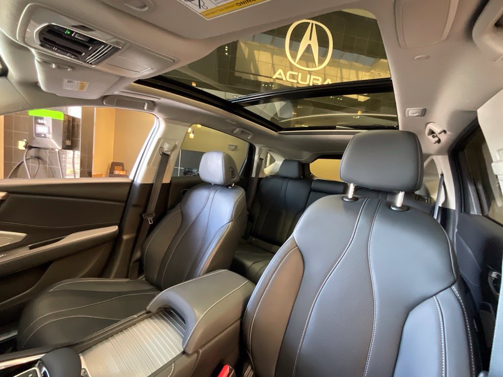 Certified 2023 Acura RDX w/ Technology Package AWD/4WD image 11