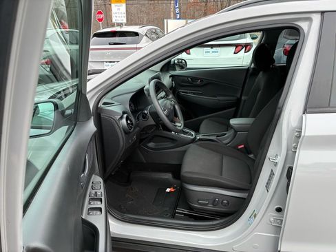 Used 2023 Hyundai Kona SEL image 23