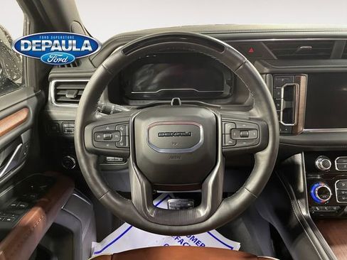 Used 2024 GMC Yukon XL Denali Ultimate image 15