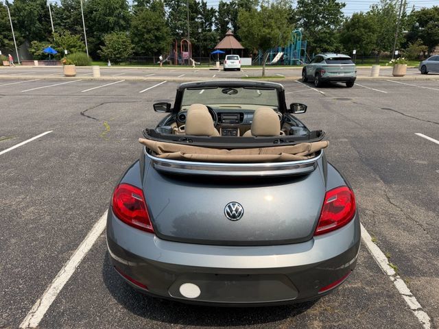 Used 2013 Volkswagen Beetle 2.5 FWD image 16
