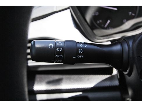 Certified 2024 Subaru Crosstrek 2.0i Premium AWD/4WD image 17