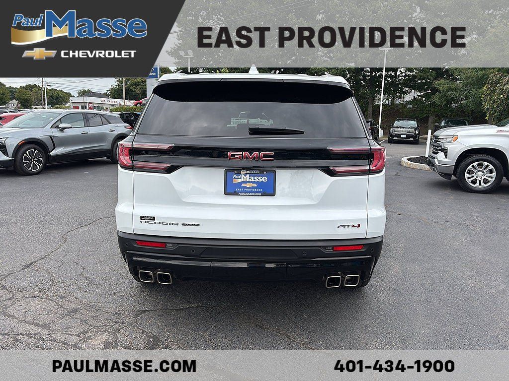Used 2025 GMC Acadia AT4 w/ Luxury Package AWD/4WD image 6