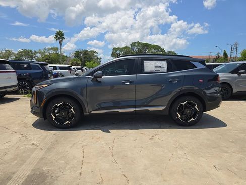 New 2027 Kia Sportage EX FWD image 5