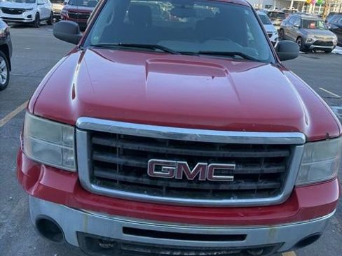 Used 2010 GMC Sierra 1500 SL image 2