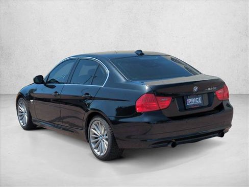 Used 2011 BMW 335i xDrive Sedan AWD/4WD image 8