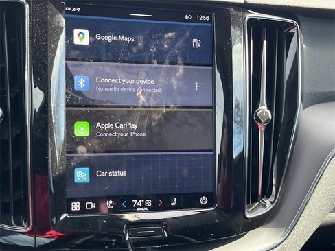 Used 2025 Volvo XC60 B5 Core w/ Climate Package image 25