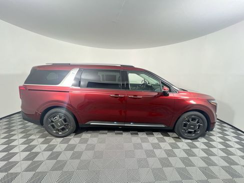 Certified 2026 Kia Carnival SX FWD image 2
