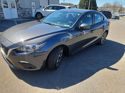 Used 2014 MAZDA MAZDA3 i Sport image 7