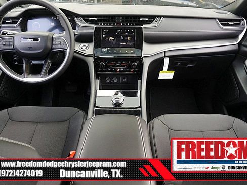 New 2026 Jeep Grand Cherokee Laredo X RWD image 11