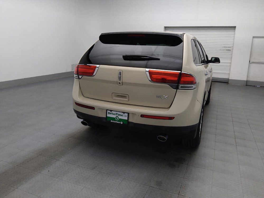 Used 2014 Lincoln MKX FWD w/ Equipment Group 101A image 7