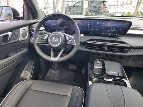 New 2026 Buick Enclave Avenir image 8