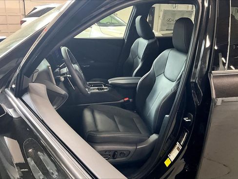 New 2026 Lexus TX 350 AWD image 9