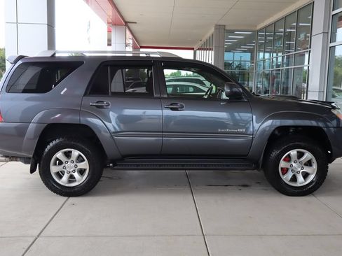 Used 2004 Toyota 4Runner Sport AWD/4WD image 12