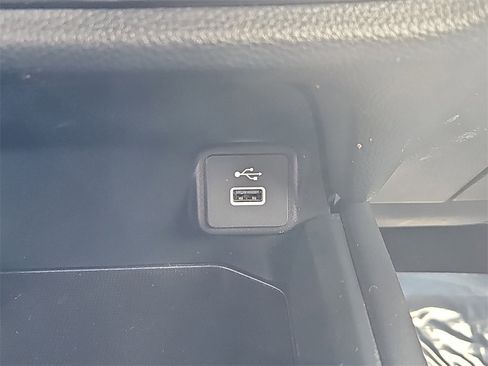 Certified 2023 Honda HR-V LX image 16