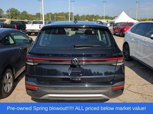 Used 2025 Volkswagen Taos S FWD image 3