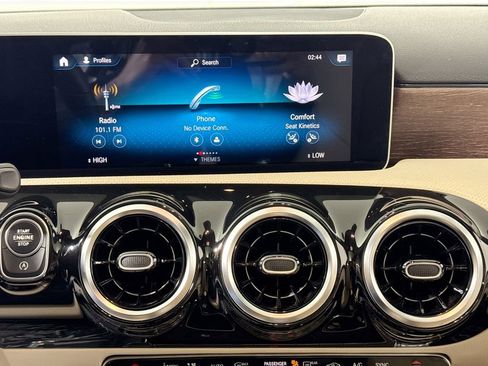 Used 2019 Mercedes-Benz A 220 4MATIC image 14