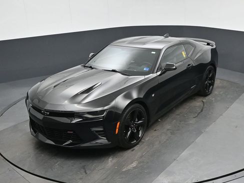 Used 2016 Chevrolet Camaro SS image 55