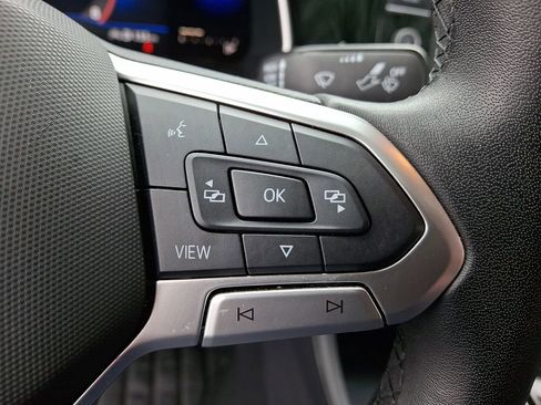 Certified 2022 Volkswagen Jetta SE w/ Panoramic Sunroof Package FWD image 20