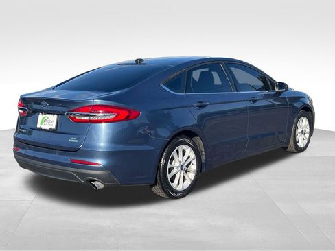 Used 2019 Ford Fusion SE FWD image 8