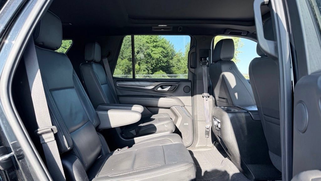 Used 2021 GMC Yukon Denali AWD/4WD image 14