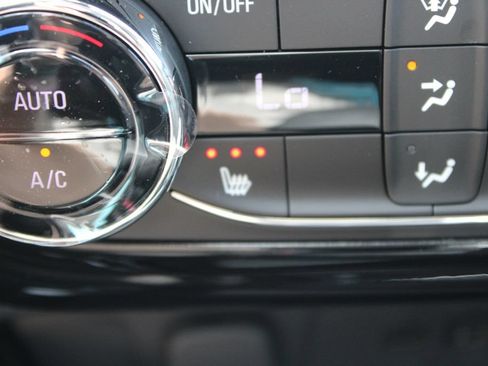 New 2026 Chevrolet Trax ACTIV w/ Driver Confidence Package FWD image 44