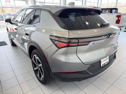 New 2026 Chevrolet Equinox EV LT image 37