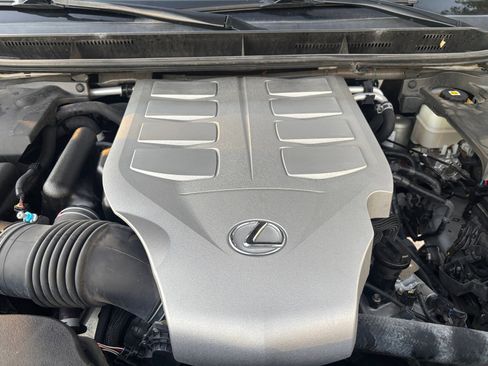 Used 2020 Lexus GX 460 Premium image 17