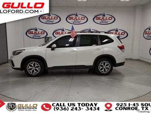 Used 2020 Subaru Forester Premium image 5