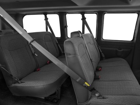 Used 2017 Chevrolet Express 2500 LS image 17