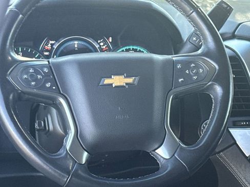 Certified 2020 Chevrolet Suburban Premier w/ Premier Plus Edition image 34