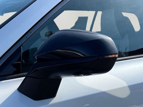 New 2026 Lexus TX 500h AWD image 25