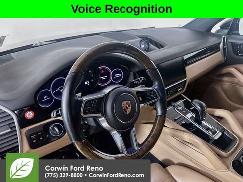 Used 2020 Porsche Cayenne AWD/4WD image 9