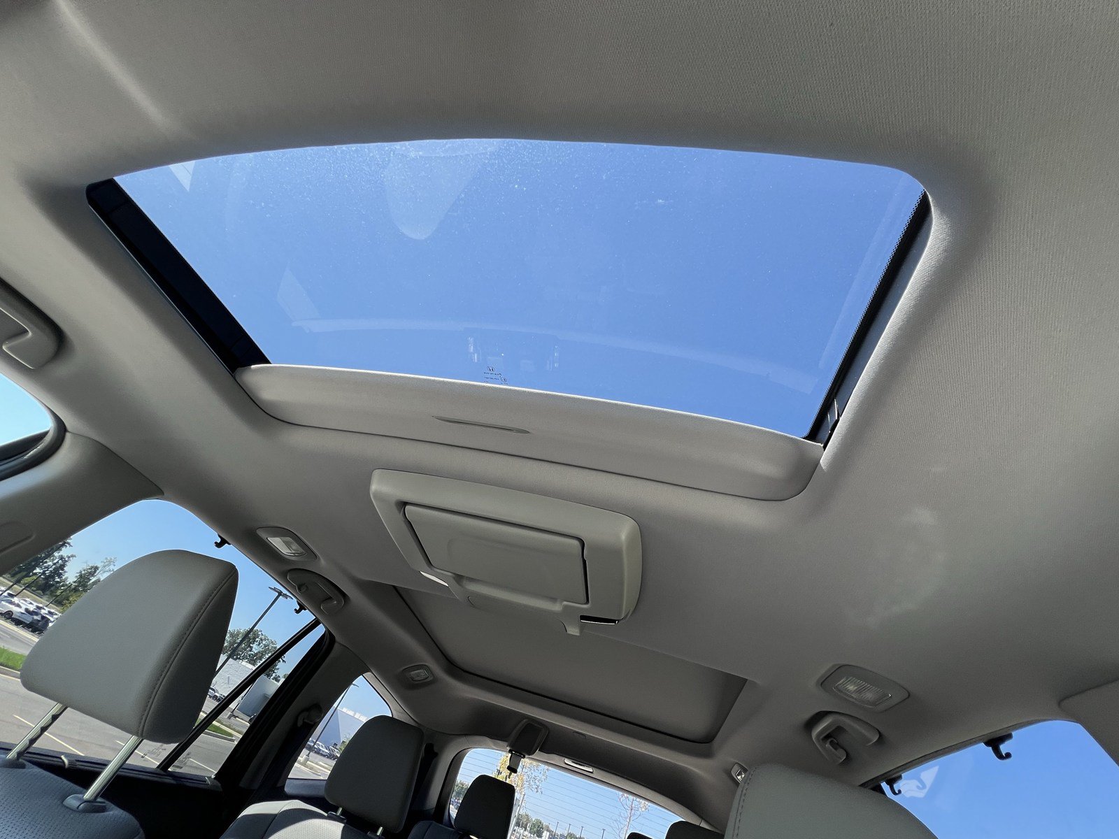 Used 2019 Honda Pilot Elite image 29