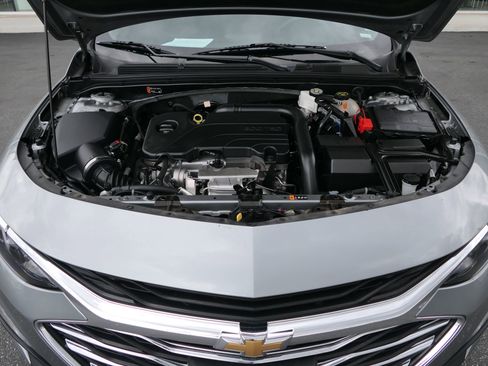 Used 2024 Chevrolet Malibu LT FWD image 28