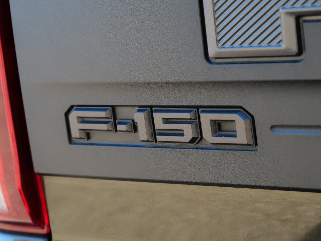 Certified 2025 Ford F150 Raptor AWD/4WD image 8