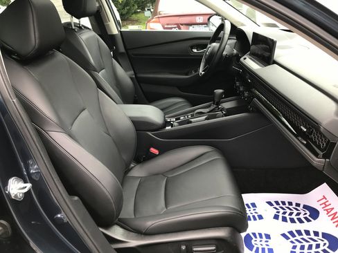 Used 2025 Honda Accord EX-L image 29