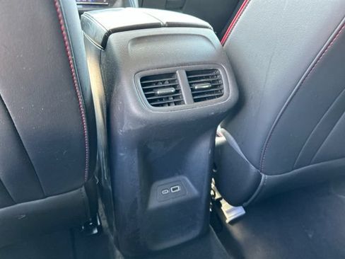 Used 2022 Buick Envision Essence w/ Technology Package I AWD/4WD image 22
