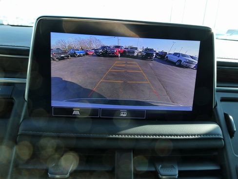 Used 2021 Chevrolet Tahoe LT image 33