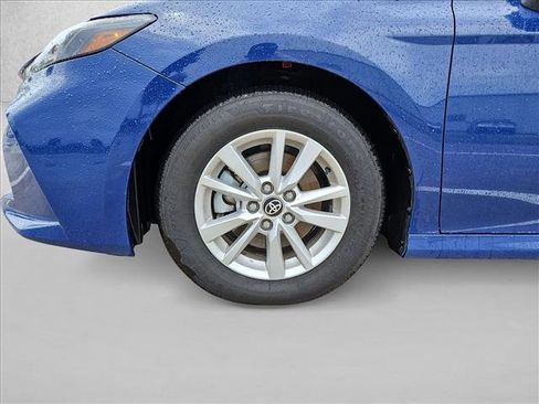 Used 2026 Toyota Camry LE FWD image 22