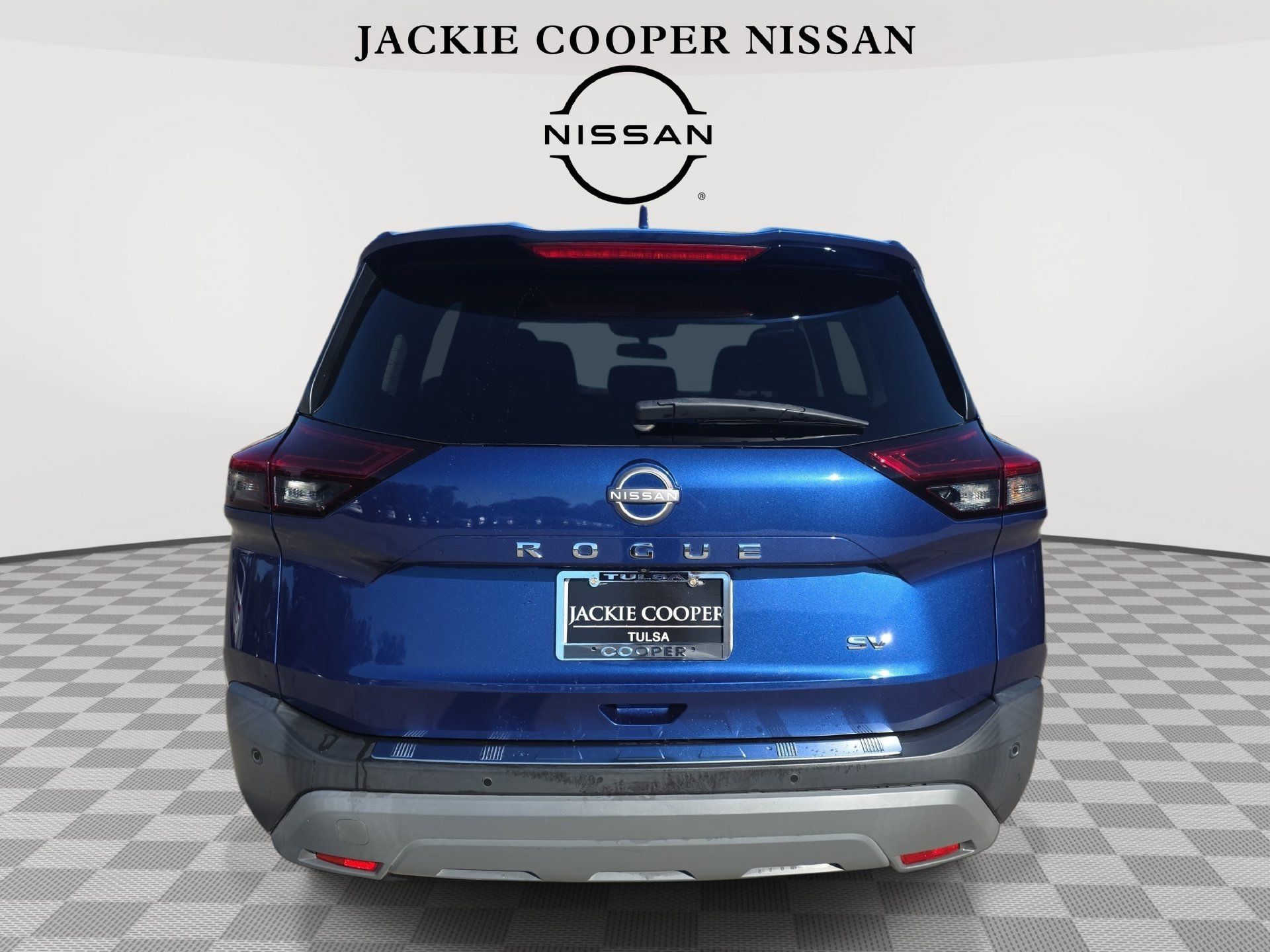 Used 2023 Nissan Rogue SV FWD image 6